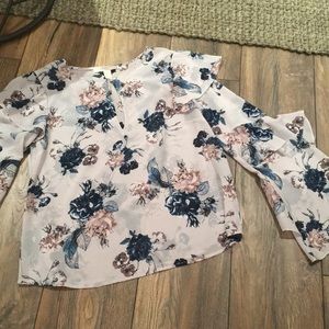 Chiffon bell sleeve blouse